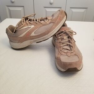 Rykä Sport Walker 6 Beige Women's Size 9.5 M Leather Suede/Fabric  Upper